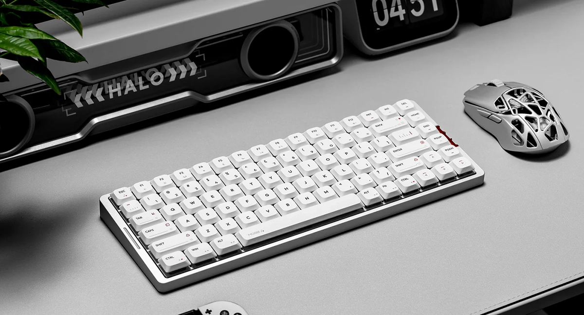 IQUNIX MQ80 silver version