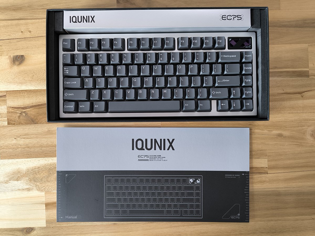 IQUNIX EC75 unboxing